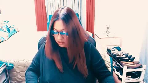 Amy online show from April 4, 11:47 pm