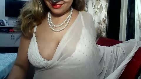 Radha online show from March 9, 5:39 pm