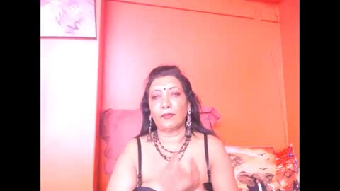 indiansarika65 online show from November 3, 4:16 am