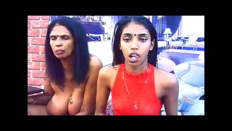 indiansexyslender4u2luv online show from November 14, 10:48 am