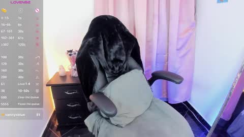 Diana online show from October 24, 1:01 am