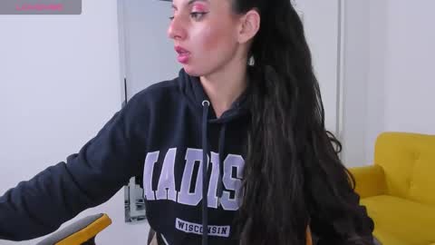 Ingrid online show from October 3, 3:55 am