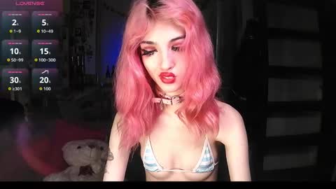 Snapshot of ink_pleasure chatting on September 28, 11:32 pm Pleasure With Rita online show from September 28, 11:32 pm