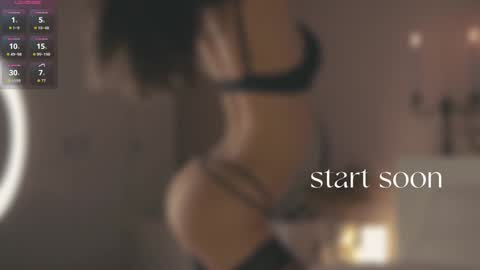 Im Senise Welcome to my room My instagram  online show from November 5, 5:56 am