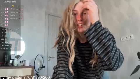 inner_bloom online show from October 31, 1:15 pm