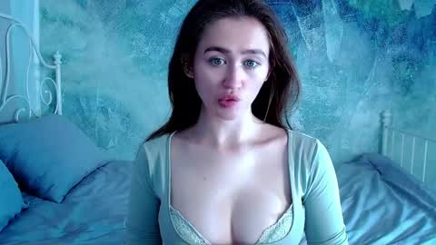 Lina online show from April 15, 12:39 pm