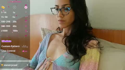 Laroa online show from February 27, 9:14 pm