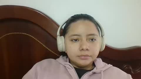 Iris 3 online show from January 14, 7:52 pm