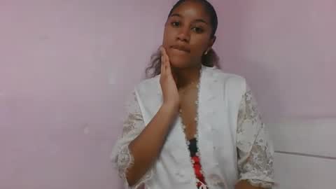 Snapshot of iriella2908 chatting on September 26, 12:41 am iriella2908 online show from September 26, 12:41 am