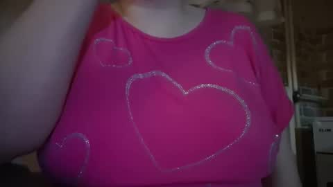 IrinnaK online show from December 5, 7:37 pm