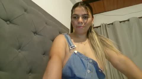 Iris  666 online show from May 12, 4:21 am