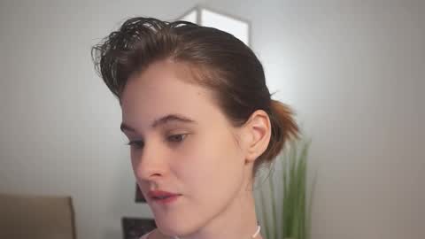 Snapshot of iris_pure chatting on September 21, 6:39 pm iris_pure online show from September 21, 6:39 pm