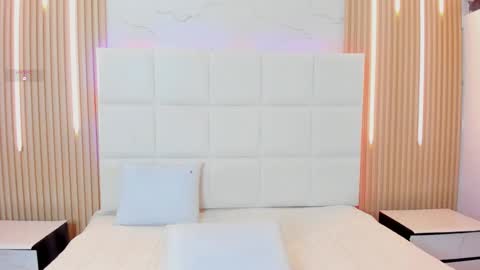 Iris online show from September 26, 5:16 am