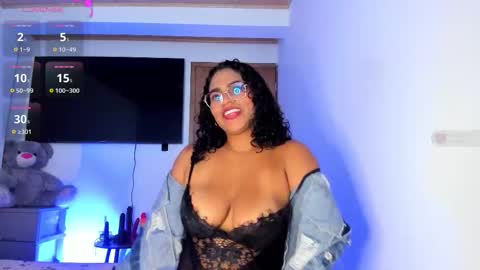 Snapshot of iriss_25 chatting on October 27, 3:29 pm iris online show from October 27, 3:29 pm