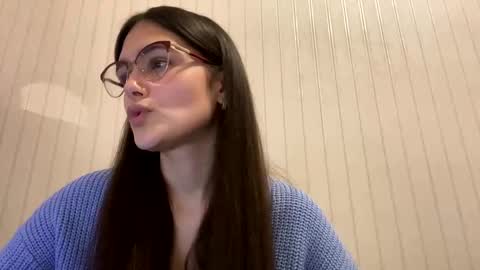 Snapshot of irisss31 chatting on January 28, 6:17 pm irisss31 online show from January 28, 6:17 pm