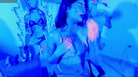 isabela online show from September 30, 1:11 am