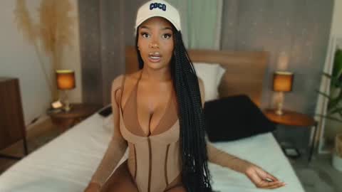 Isaa Coleman online show from November 10, 7:53 pm