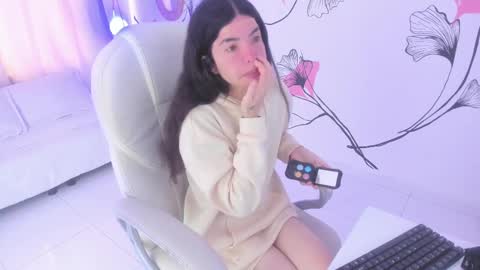 isabela_fiorelli online show from February 25, 12:16 pm