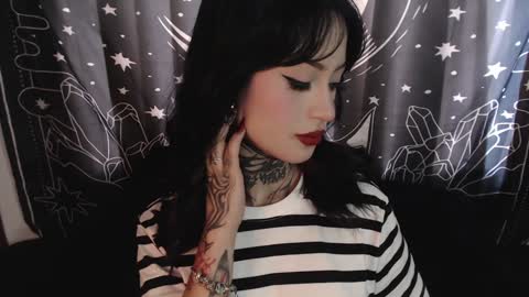 Snapshot of isabella__dark chatting on January 28, 9:08 pm online show from January 28, 9:08 pm