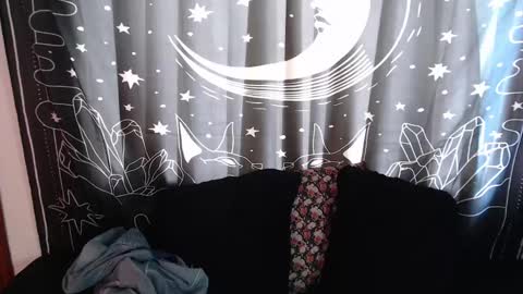 Snapshot of isabella__dark chatting on January 14, 6:38 pm online show from January 14, 6:38 pm