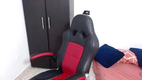  estefania online show from January 8, 5:15 pm