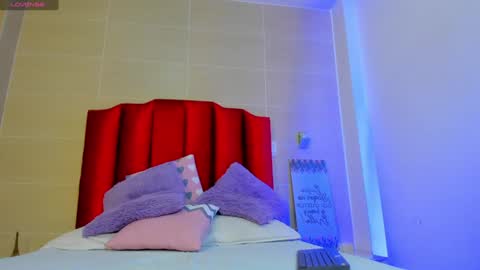 isabella montez online show from December 17, 12:43 pm