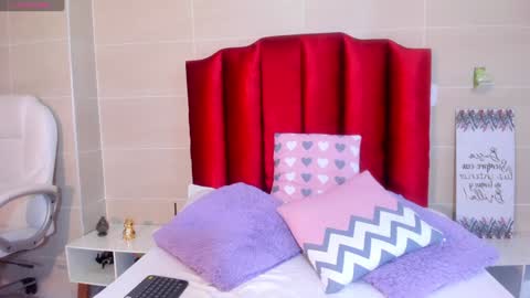 isabella montez online show from January 11, 12:07 pm