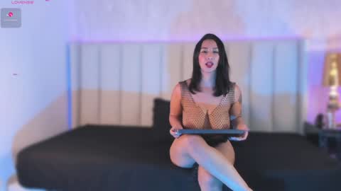 Snapshot of isabella_santamaria chatting on January 17, 12:53 am Isa online show from January 17, 12:53 am