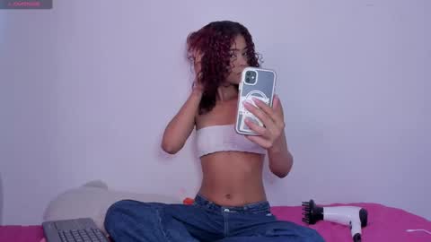 isabella online show from January 17, 10:56 pm