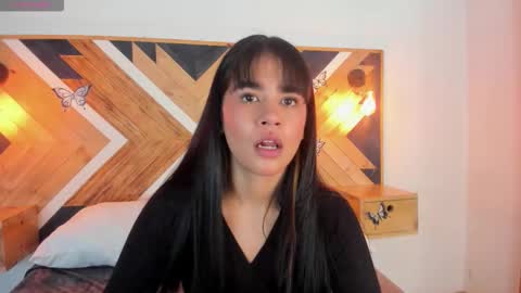 Snapshot of isabellamarinny chatting on September 23, 1:09 pm Isabella online show from September 23, 1:09 pm