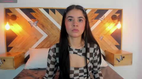 Snapshot of isabellamarinny chatting on October 6, 11:38 am Isabella online show from October 6, 11:38 am