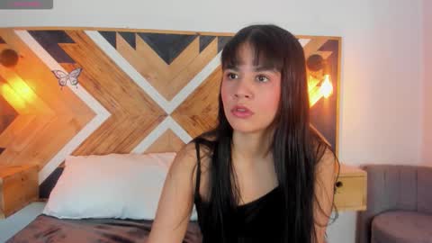 Snapshot of isabellamarinny chatting on October 9, 11:58 am Isabella online show from October 9, 11:58 am