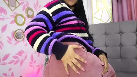   online show from January 6, 5:38 pm