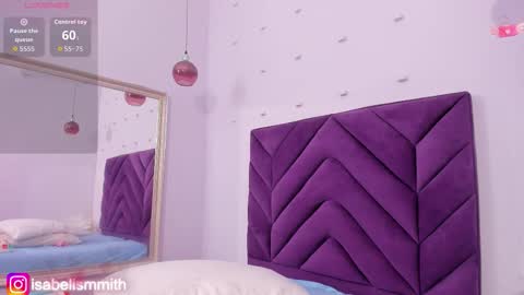 Isabellsmmith online show from October 31, 8:35 pm