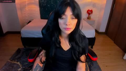 isabel  online show from March 12, 10:48 am