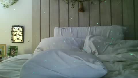 Iseestarz420 online show from September 26, 3:37 am