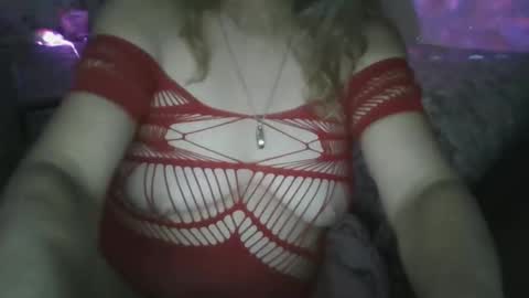 Iseestarz420 online show from October 2, 6:07 am