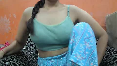 Snapshot of ishika_singh_ chatting on September 24, 2:54 am ishika_singh_ online show from September 24, 2:54 am