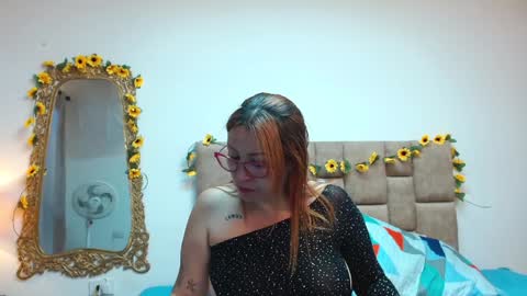 isisduzan online show from January 4, 8:48 pm