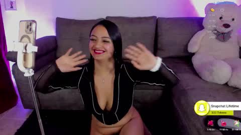 Isis Independent model online show from September 9, 3:39 am