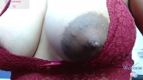 Issa  online show from March 27, 1:40 am