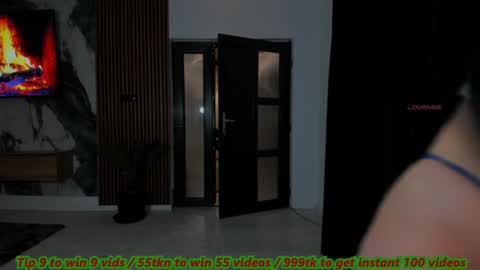 Snapshot of issabellaa chatting on January 29, 8:35 pm Issy online show from January 29, 8:35 pm