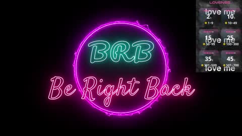 Issie online show from February 8, 7:38 pm