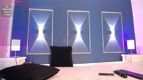 Isabelle online show from January 31, 12:07 pm