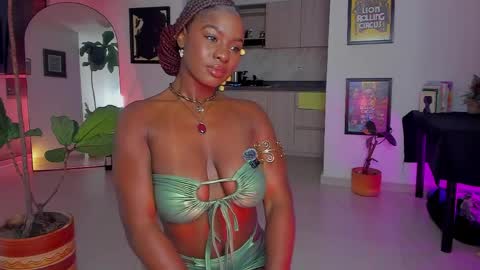 lau online show from March 31, 2:33 am