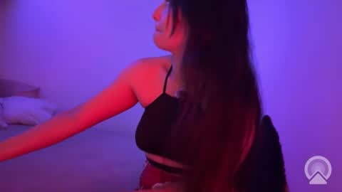 Ivonny online show from November 18, 7:04 pm