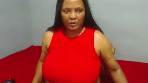 IVORYTITS48 online show from February 16, 4:32 pm