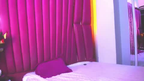 ivy online show from June 3, 4:35 am