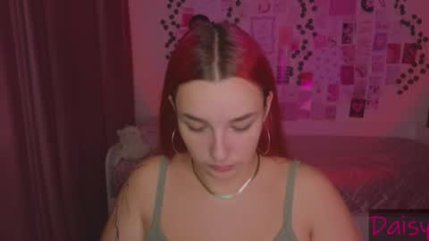 Snapshot of iwi_wi_wi chatting on September 21, 11:25 pm Daisy online show from September 21, 11:25 pm