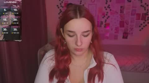 Snapshot of iwi_wi_wi chatting on October 5, 9:09 pm Daisy online show from October 5, 9:09 pm